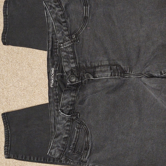 Maurices Jeans - Picture 3 of 3